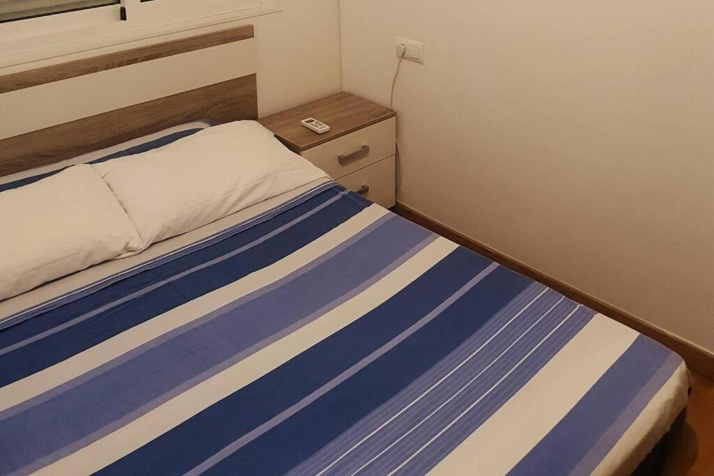 4F, Aire Acondic, 80M2, 2 Dormitorios, 4 Huespedes, Wifi Gratis La Linea de la Concepcion Exterior foto