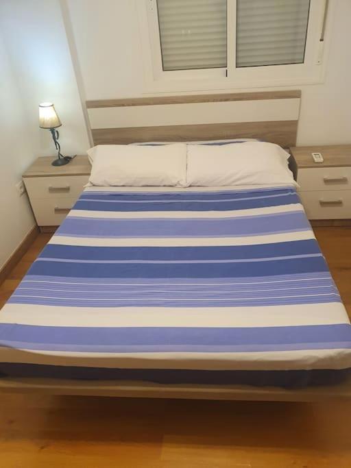 4F, Aire Acondic, 80M2, 2 Dormitorios, 4 Huespedes, Wifi Gratis La Linea de la Concepcion Exterior foto